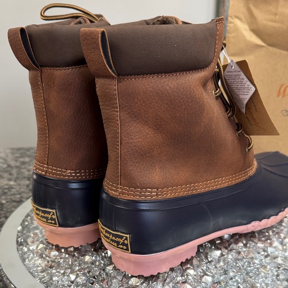 Weatherproof Vintage Brown and Navy Boots NEW 10 - Picture 9 of 13